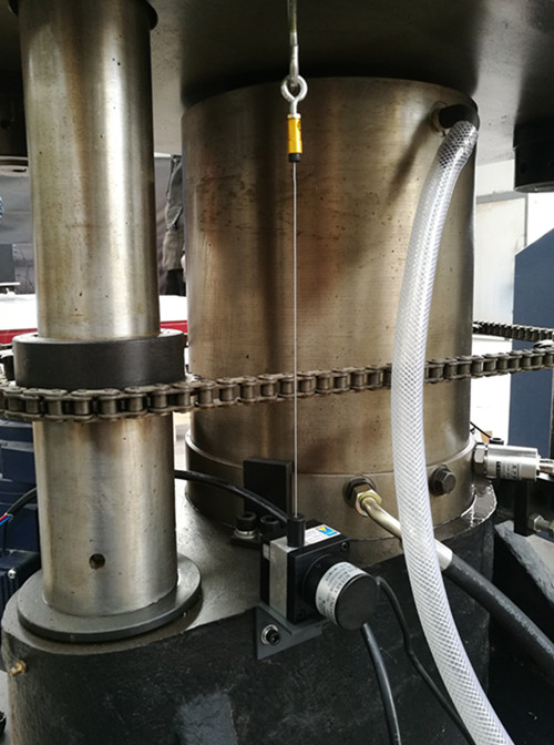 拉線(xiàn)式位移傳感器的輸出信號(hào)及工作原理