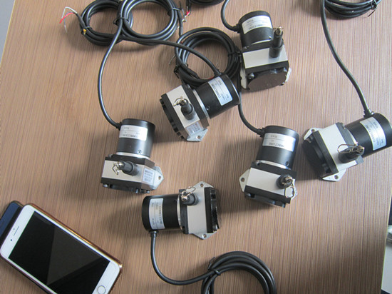 ��(sh��)�֜y���x������ͨ�Žӿ��ж��ٷN��