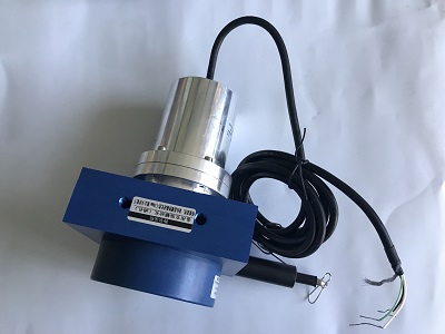 4��ˮ������λ�ƾ��x������