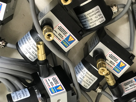 ���͙C����λ�Ƃ������Ĺ���ԭ������Щ��